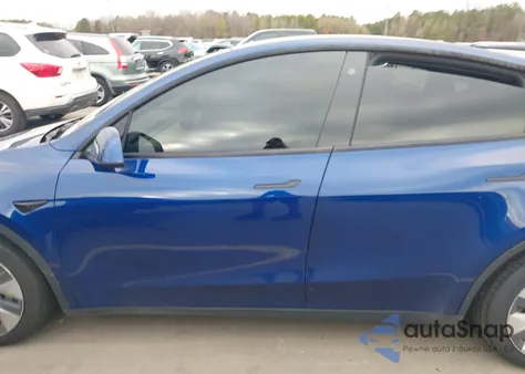 2020 Tesla Model Y Long Range Dual Motor All-Wheel Drive from USA, damaged, VIN 5YJYGDEE1LF015607